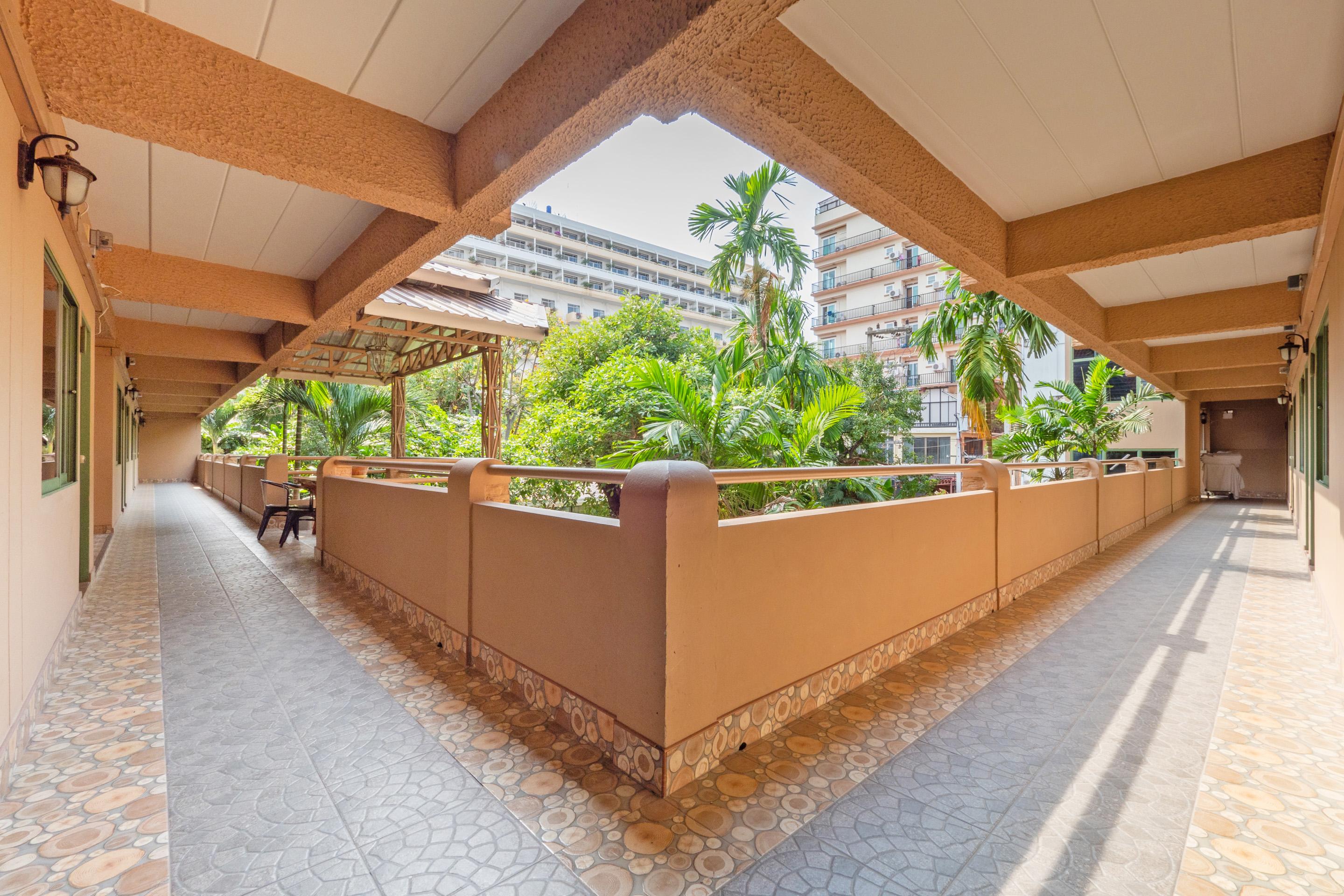 The One Sabai Living Pattaya Hotel Eksteriør billede